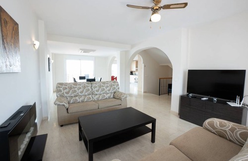 Urbanizacion La Noria Casa | 136 m² Casa ∙ 3 habitaciones ∙ 6 personas