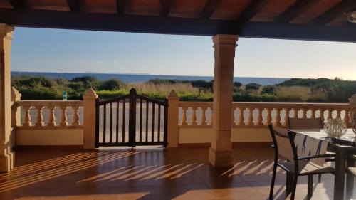 Sa Rapita Casa | "Es Vell Marí" Casa en primera línea con vistas al mar, parking privado y WiFi