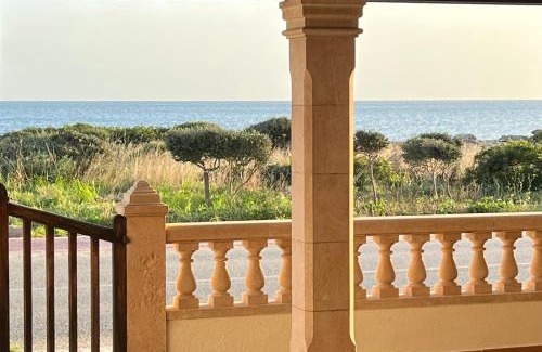 Sa Rapita Casa | "Es Vell Marí" Casa en primera línea con vistas al mar, parking privado y WiFi