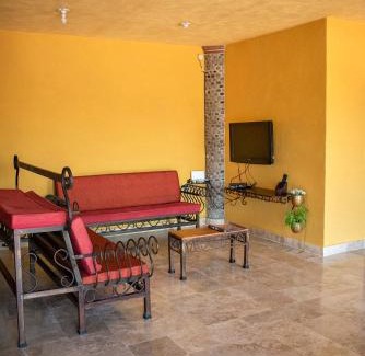 Amacuzac Casa | Escápate a una quinta con alberca, asador y diversión en familia