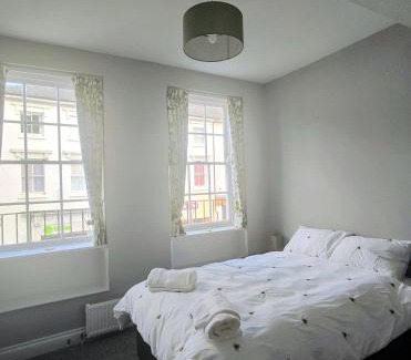 Ross-on-Wye Cama Y Desayuno | Esca Restaurant With Rooms