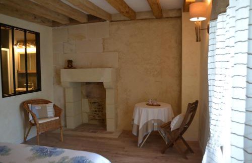 Saint-Epain Casa | Escale à Villeperdue chambre Hellulaug