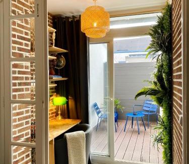 Sainte-Anne - Faubourg Noyon Apartamento | Escale bohème - Terrasse en centre-ville - Gare