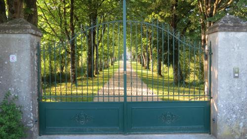 La Chapelle Bertrand Cama Y Desayuno | Escale Gâtine