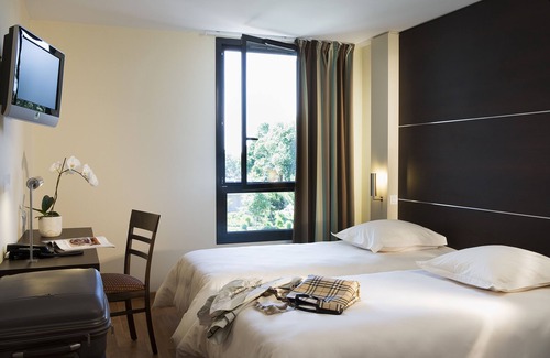 La Meziere Hotel | Escale Oceania Rennes Cap Malo