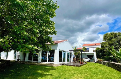 Angra do Heroismo Casa | Escape to this tranquil four-bedroom, two-bathroom house on Terceira Island.