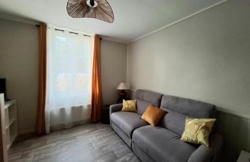 Eguzon-Chantome Casa | Escapade à Éguzon Maison 3 chambres