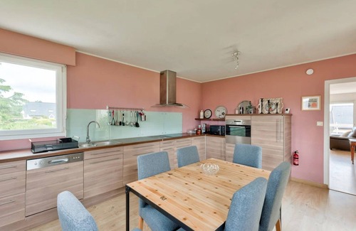 Binic Casa | Escapade Bretonne - Binic, beaches and old port. Large garden, high-speed wifi.