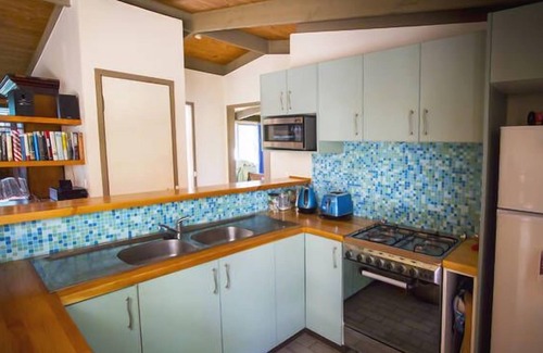 South Durras Casa | Escápese y descanse en nuestra casa de playa que admite mascotas, cerca del surf, el lago y el bosque