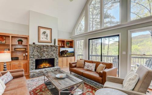 Big Canoe Casa | Escape Hatch - Enjoy mountain views