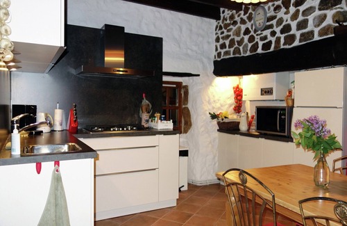 Duniere-sur-Eyrieux Casa | Moderna casa de vacaciones con piscina