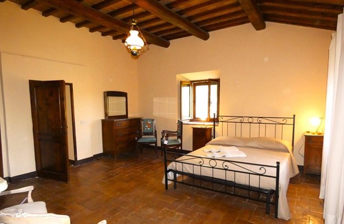 Amelia Casa | ESCAPE TO UMBRIA, Sangiovanni Convent