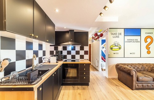 Saint-Genis-Laval Apartamento | Escape & Play - 8 People - Oullins near Lyon!