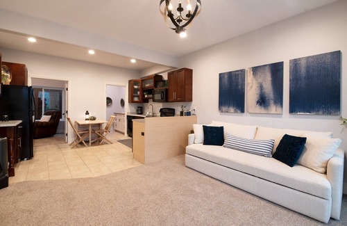 Woodland Park Apartamento | Escape the city and come to this mountain apartment where adventure awaits.