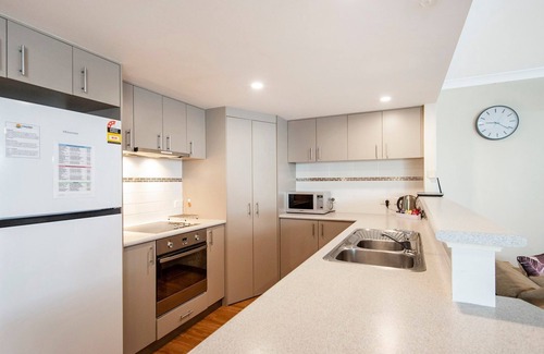 Broadwater Villa | Escape to 67 at Cape View- resort accommodation for couples and families