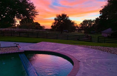 Sorrento Cabaña | Escape to a 3 Day Digital Detox Cottage at a Boutique Wellness Horse Ranch!