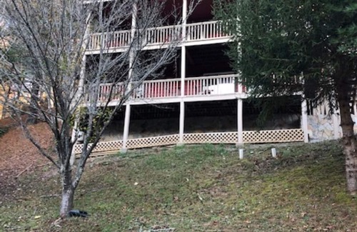 Piney Creek Casa | Escape to a Relaxing Getaway in the Mountains