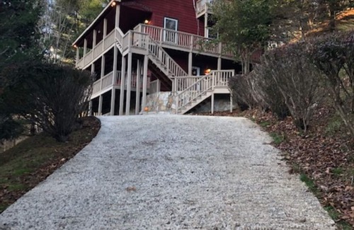 Piney Creek Casa | Escape to a Relaxing Getaway in the Mountains