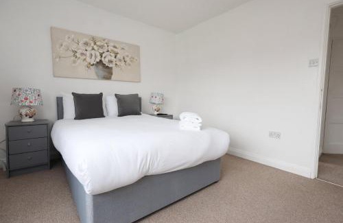 Severn Beach Apartamento | Escape to Comfort 3BR