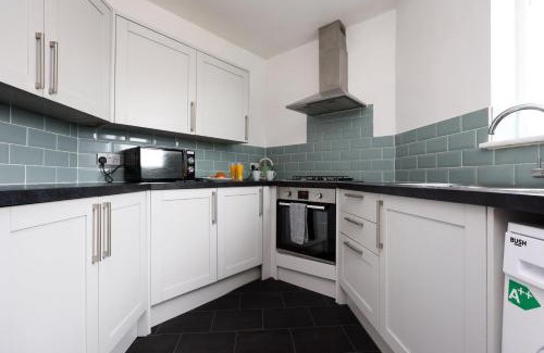 Severn Beach Apartamento | Escape to Comfort 3BR