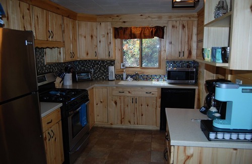 Howard Cabina | Escape to cozy Cotopaxi cabin, just a quick drive away from Arkansas River