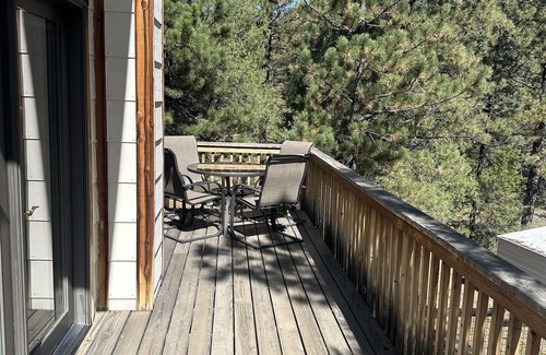 Howard Cabina | Escape to cozy Cotopaxi cabin, just a quick drive away from Arkansas River