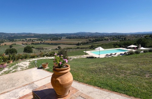 Castello delle Forme Casa | Escape to Umbria, Apartment 2