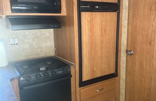 Kelseyville Casa | Escape to Nature: RV Stay in Loch Lomond