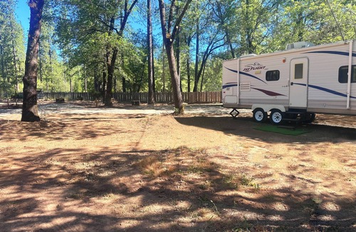 Kelseyville Casa | Escape to Nature: RV Stay in Loch Lomond