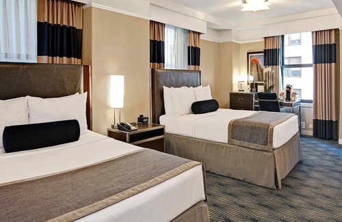 Garment District Hotel | Escape to NYC’s Iconic Past with a Stay in The New Yorker Hotel