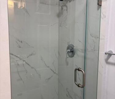 Hallandale Beach Casa | Escape to our Charming Beach Cottage,