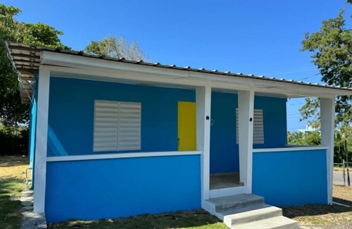 Quebradillas Casa | Escape to Paradise: Charming 2Bedroom Oasis close to best beaches @ Puerto Rico