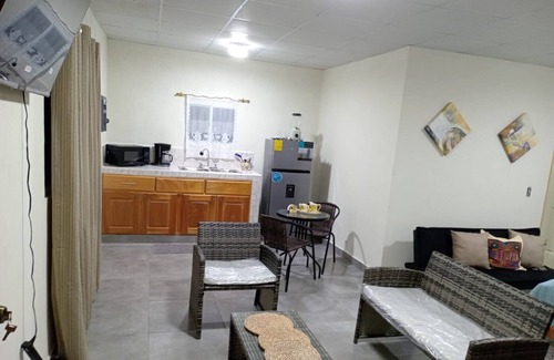 Alto Boquete Apartamento | Escape to Paradise at Venus Lodging House, Alto Boquete