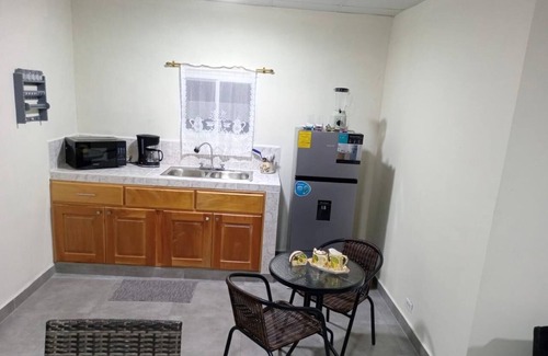 Alto Boquete Apartamento | Escape to Paradise at Venus Lodging House, Alto Boquete