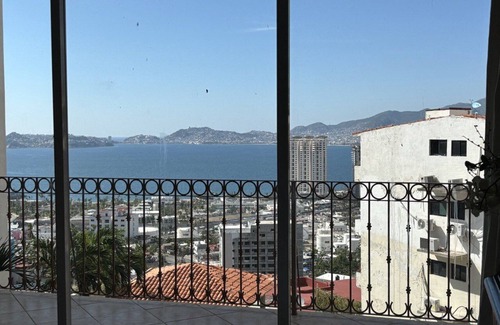Icacos Casa | Escape to Paradise: Stunning Acapulco Retreat on VRBO Awaits Your Arrival