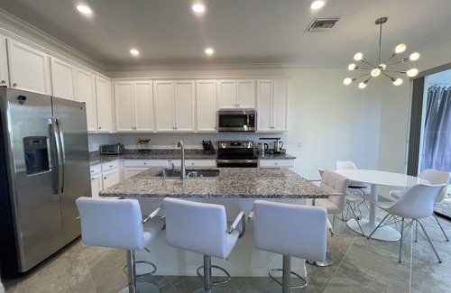 Naples Casa | Escape to paradise with the beautiful home in Naples, Fl available min 3 months.