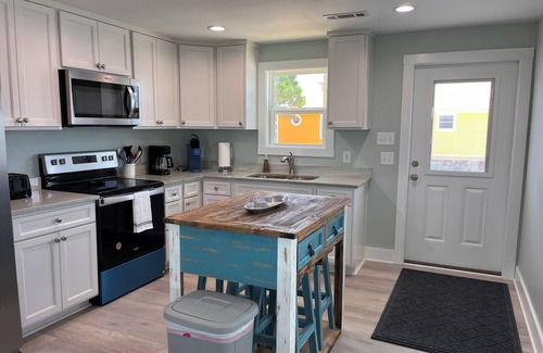 Fort Morgan Pines Cabaña | Escape to Pelican's Perch on Mobile Bay w/ Beach & Pier! Great Golfing Nearby!