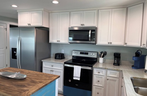 Fort Morgan Pines Cabaña | Escape to Pelican's Perch on Mobile Bay w/ Beach & Pier! Great Golfing Nearby!