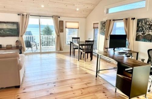 West Point Casa | Escape to Positive Outlook