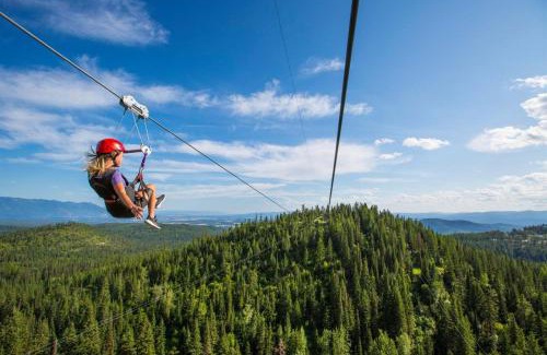Whitefish Apartamento | Escape To Ptarmigan Village 9