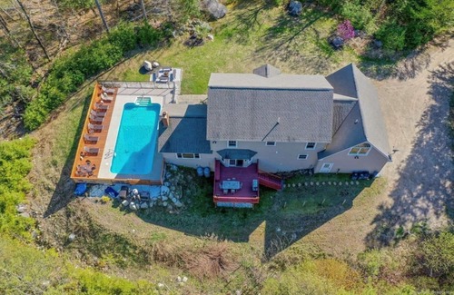 South Casco Casa | Escape to Raymond Cape on Sebago Lake!