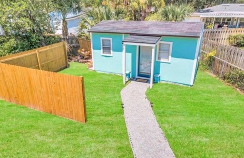 Jacksonville Beach Casa | Escape to the ultimate beach vacation at The Palm Tree Bliss Beach Bungalow!