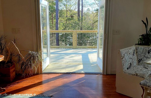 Lavonia Casa | Escape to the lake!