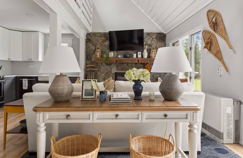 Warren Cabina | Escape to the Mountains: Vermont Cabin near Sugarbush Resort