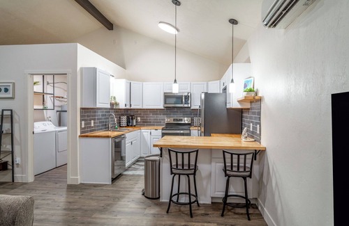 St. George Cabaña | Escape to The Zen Den! Your private retreat in the heart of Southern Utah!