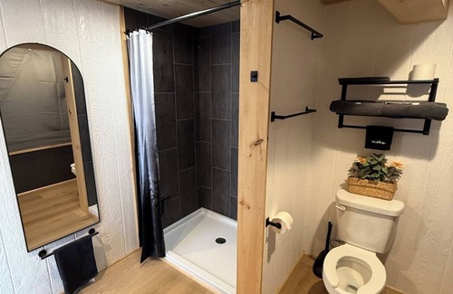 Williamstown Cabina | Escape to this glamorous camping Dome! 8 min from Ark!