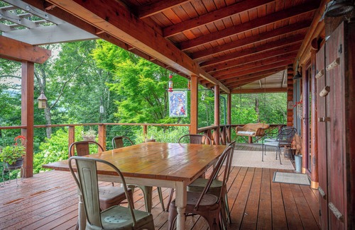 Stecoah Cabina | "Escape to Tranquility: Cozy Cabin Retreat in the Majestic Western NC Mountains"