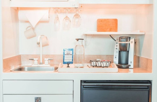 New Brighton Cabaña | Escape to Wine Country in your independant Cottage in Downtown Calistoga