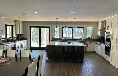 South Casco Casa | Escape to Your Own Private Peninsula on Sebago Lake. A Luxury Lakefront Retreat.