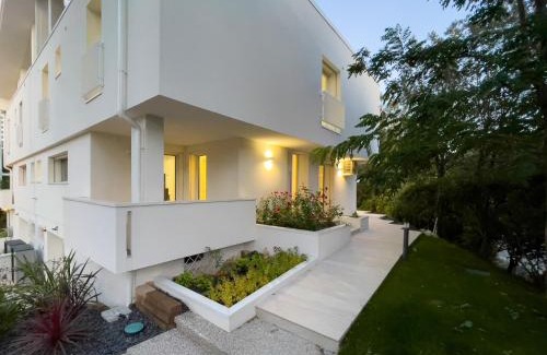 Lignano Pineta Villa | Esclusiva Villa Frontemare in Tana della Volpe 2